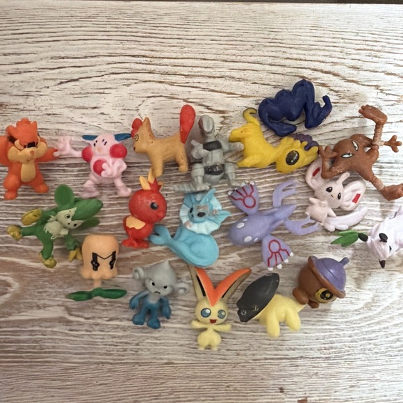 Other - Pokemon China Mini Figure Lot Gacha Toys